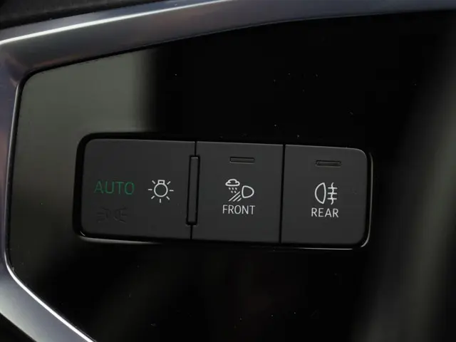 Audi Q3 35 TFSI Business Edition 2021 Benzine 22