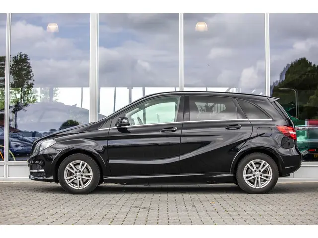 Mercedes-Benz B-Klasse 250 e 28 kWh 2016 Elektrisch 5