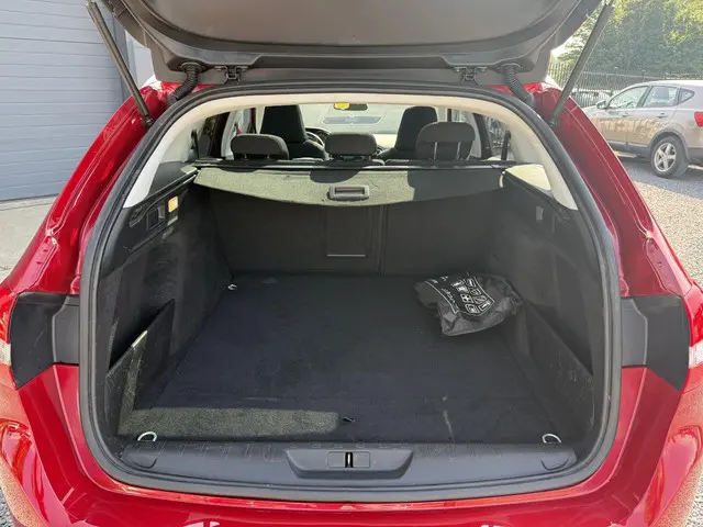 Peugeot 308 SW 1.2 PureTech Style 2016 Benzine 19