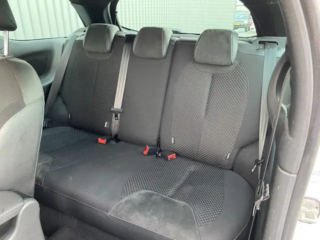 Citroën DS3 1.2 VTi So Chic 2014 Benzine 6