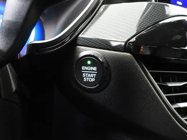 Ford Kuga 2.5 PHEV Plug-In ST-Line 2022 Hybride Benzine 19