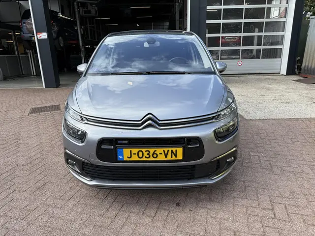 Citroën C4 Picasso 1.2 PureTech Feel 2017 Benzine 2