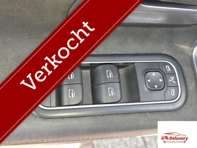 Mercedes-Benz A-Klasse AMG 35 4MATIC 2020 Benzine 15