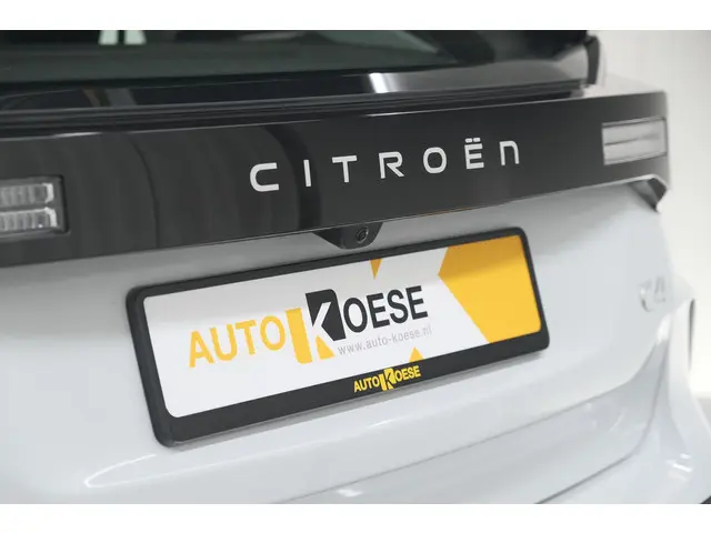 Citroën C4 Hybrid 136 e-DCS6 Max 2025 Hybride Benzine 2