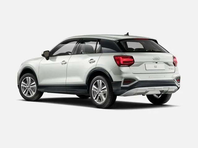 Audi Q2 Advanced edition 35 TFSI 150 PK 2025 Benzine 2