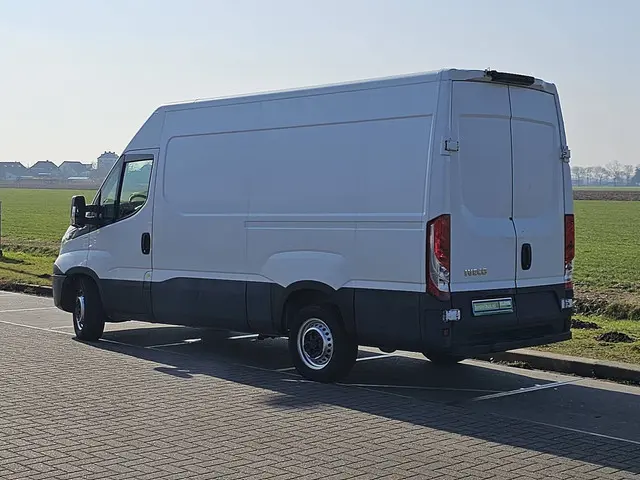 Iveco Daily 35 S 14 2017 Diesel 6
