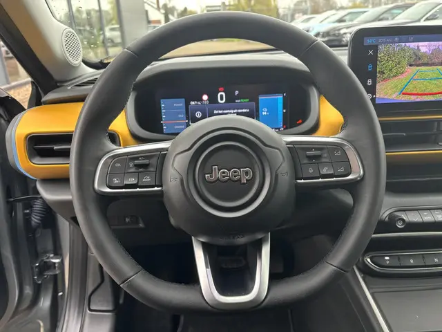 Jeep Avenger Summit 54 kWh 2023 Elektrisch 14