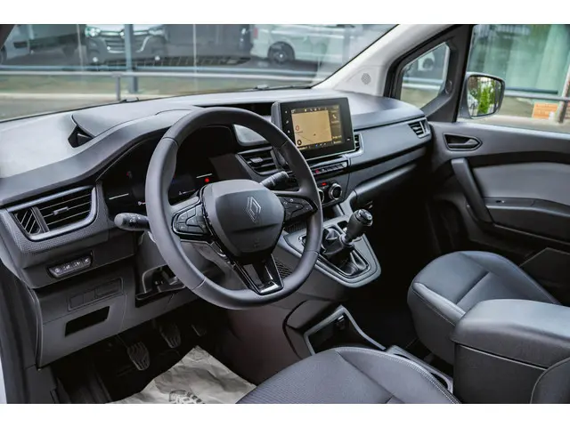 Renault Kangoo 1.5 Blue dCi 95 Comfort L2 2024 Diesel 23