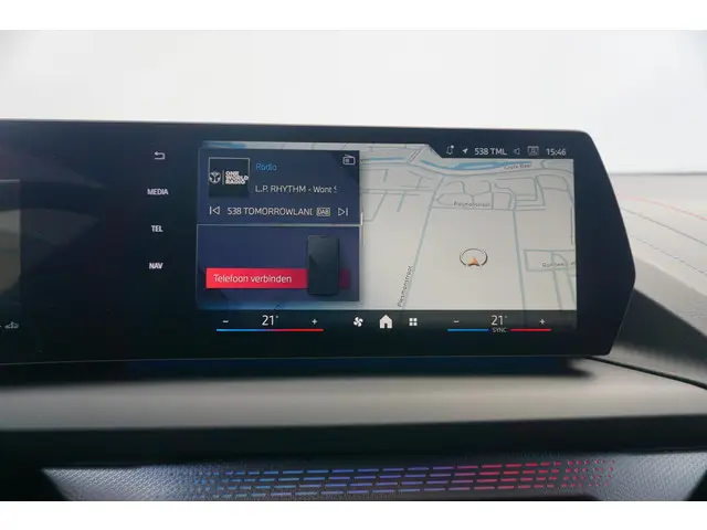 BMW 2 Serie Gran Coupé M235 xDrive 2026 Benzine 26