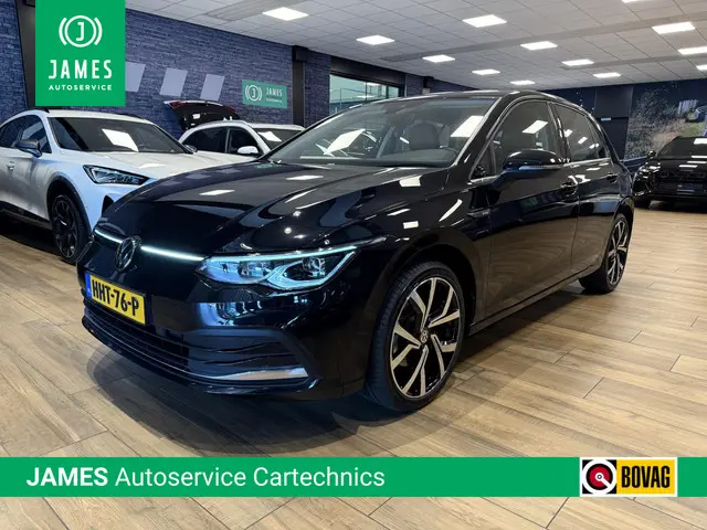 Volkswagen Golf 1.5 eTSI Style DSG 2021 Benzine