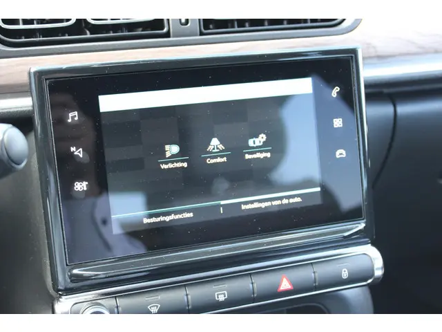 Citroën C3 1.2 PT AUTOMAAT 110 SHINE 2021 Benzine 21