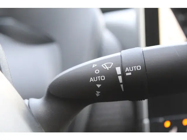 Toyota bZ4X Dynamic 71 kWh 2024 Elektrisch 23