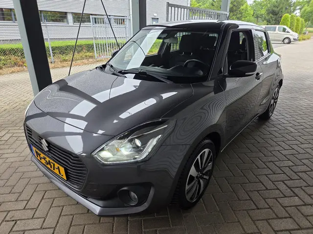 Suzuki Swift 1.2 Stijl Smart Hybrid 2017 Benzine 10