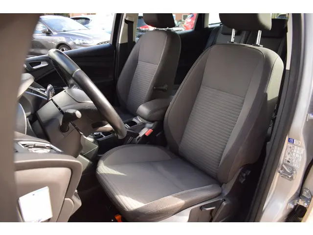 Ford C-MAX 1.0 Titanium//Navi//ECC!! 2018 Benzine 5
