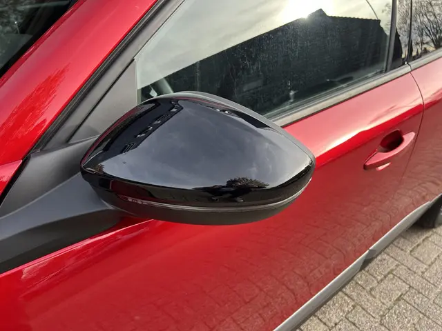 Peugeot 2008 1.2 Turbo 100PK Allure 2024 Benzine 16