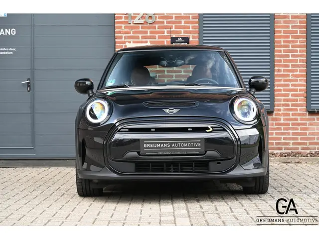 MINI Electric Mini Camden Edition 33 kWh 2023 Elektrisch 7