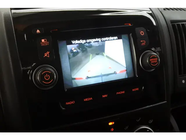 Peugeot Boxer 330 2.0HDi 130pk Premium Pack 2016 Diesel 9