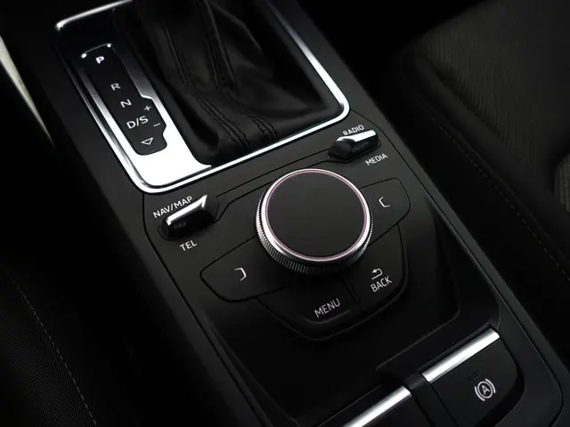 Audi Q2 35 TFSI 150pk S Line Aut- 2019 Benzine 13