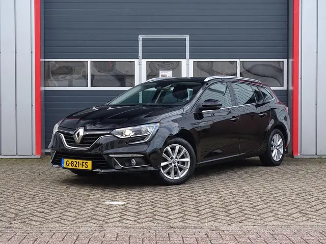 Renault Mégane Estate 1.2 TCe Limited 2017 Benzine 2