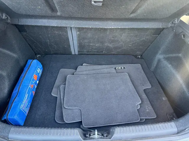 Hyundai i30 1.6 GDI i-Motion Plus 2015 Benzine 7