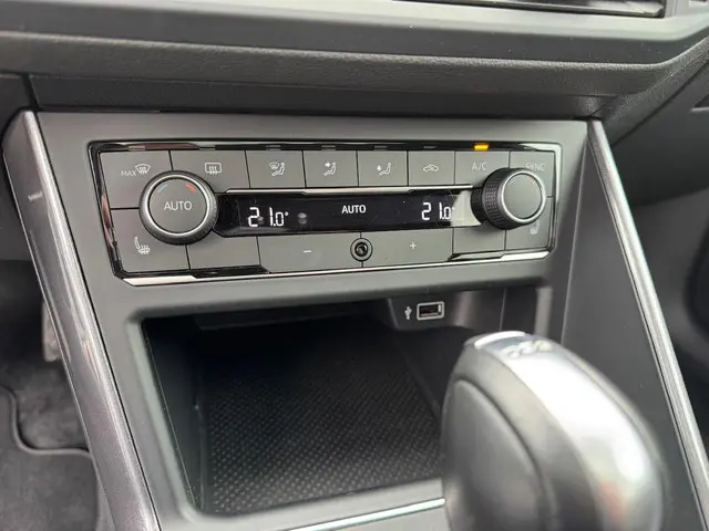 Volkswagen Polo 1.0 TSI Highline R-Line 2019 Benzine 39