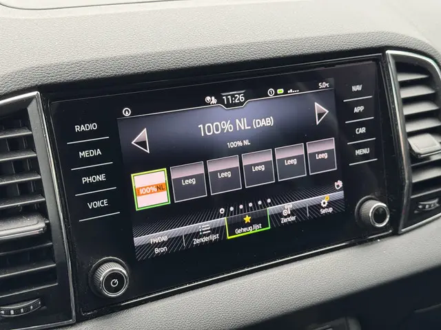 Škoda Karoq 1.5 TSI DSG ACT Ambition 2024 Benzine 19