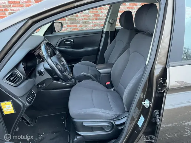 Kia Carens 1.6 GDi ComfortLine 2014 Benzine 10