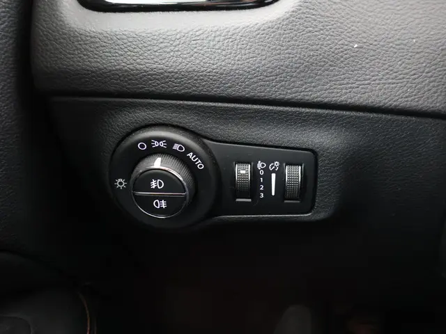 Jeep Compass 2.0 MULTIJET DIESEL 4X4 LIMITED 2018 Diesel 36