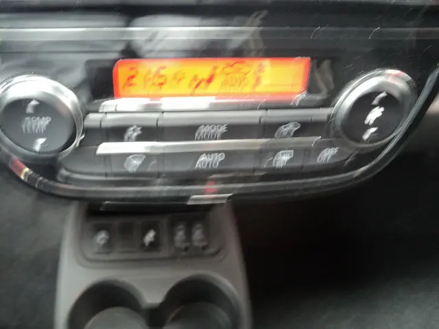 Mitsubishi Space Star 1.2 Intense 2022 Benzine 29