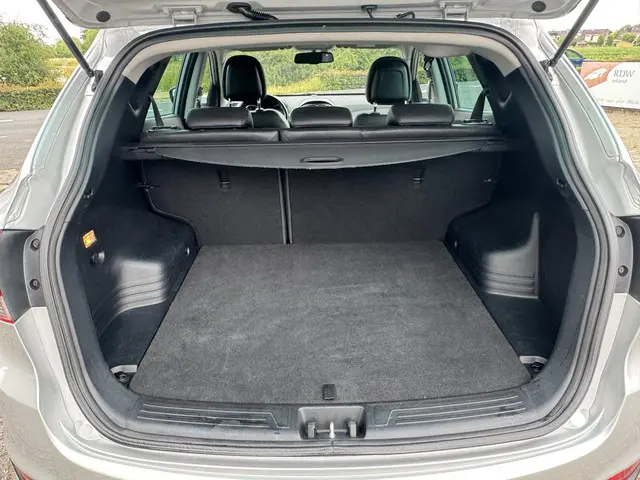Hyundai ix35 1.6i GDI Go! 2015 Benzine 22