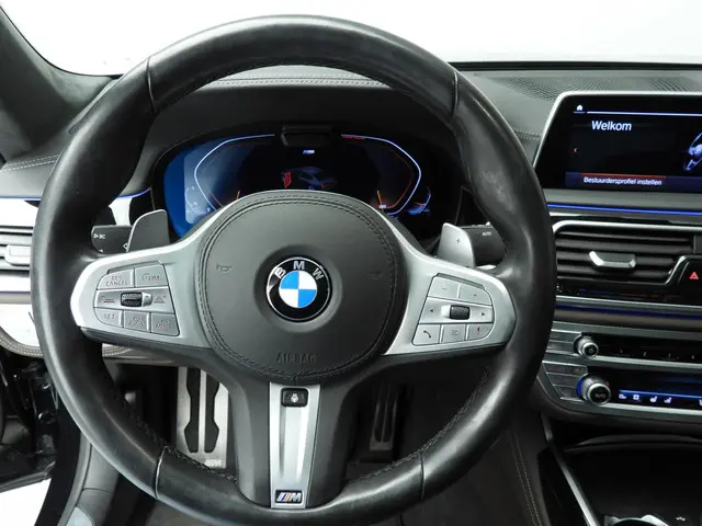 BMW 7 Serie 750i xDrive 2021 Benzine 11