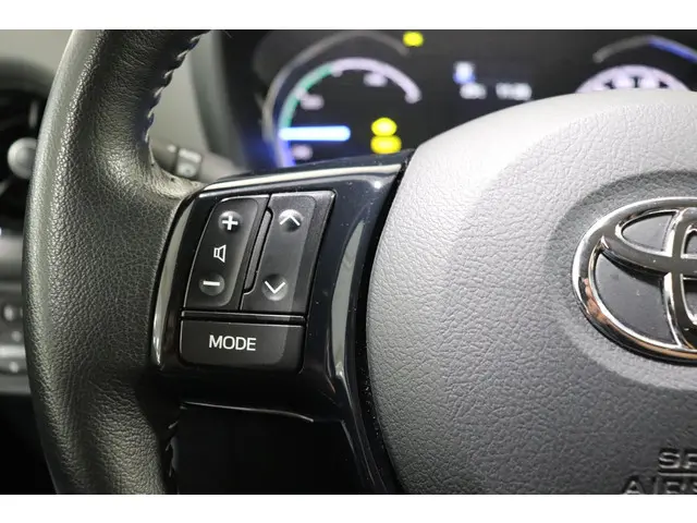 Toyota Yaris 1.5 Hybrid Dynamic, 2020 Hybride Benzine 22