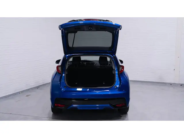 Honda Civic 1.4 Elegance Business Edition 2016 Benzine 15