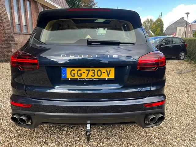 Porsche Cayenne 3.0 S E-Hybrid 2015 Hybride Benzine 5