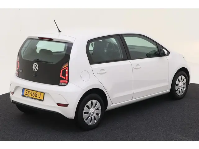 Volkswagen up! 3