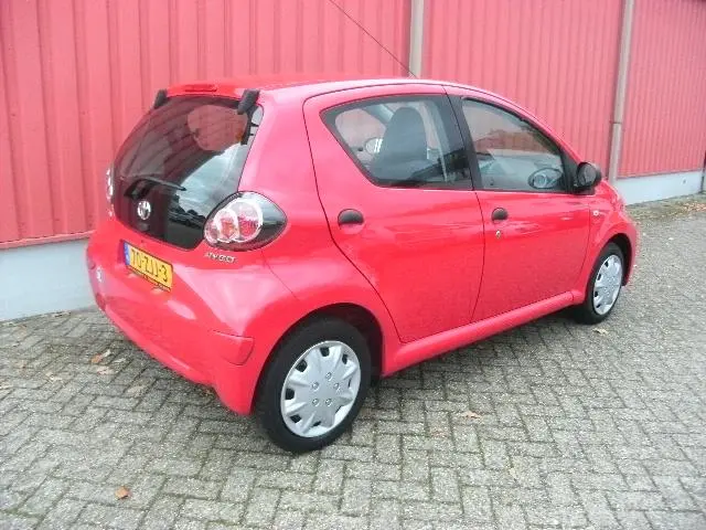 Toyota Aygo 1.0 VVT-i Access 2012 Benzine 8