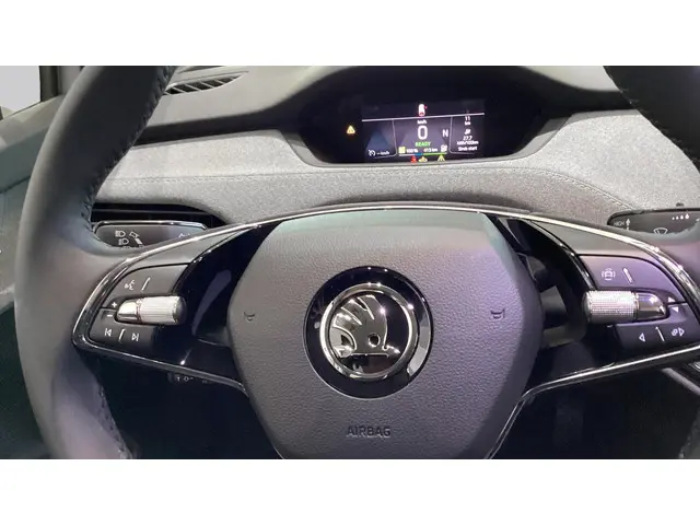 Škoda Enyaq iV 132 kW / 180 pk SUV 2024 Elektrisch 17