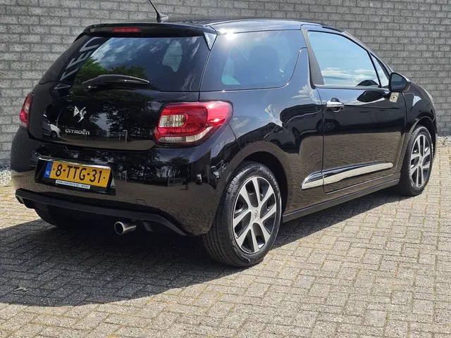 Citroën DS3 1.2 VTi So Chic Airco/Ccr 2014 Benzine 6