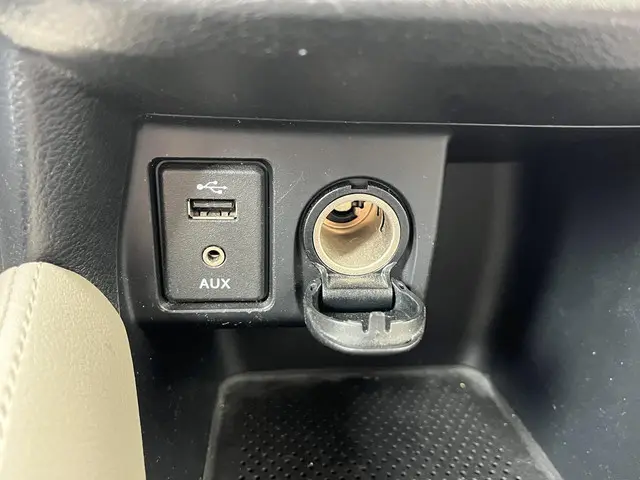 Nissan Micra 0.9 IG-T N-Connecta 2018 Benzine 28