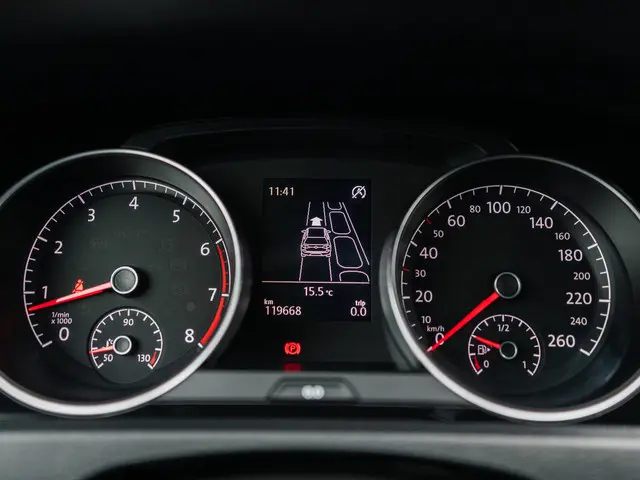 Volkswagen Golf 1.4 TSI Highline 2xR-line 2014 Benzine 28