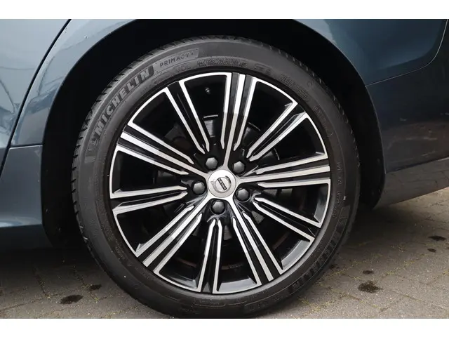 Volvo V60 2.0 B3 Inscription 2020 Benzine 3
