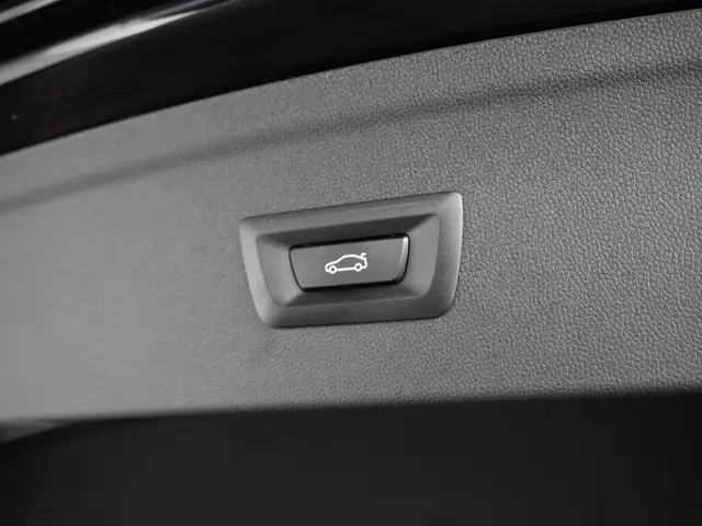 BMW iX xDrive45 2026 Elektrisch 21