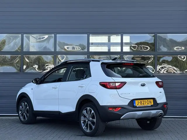 Kia Stonic 1.0 T-GDI DYNAMICLINE 2020 Benzine 16