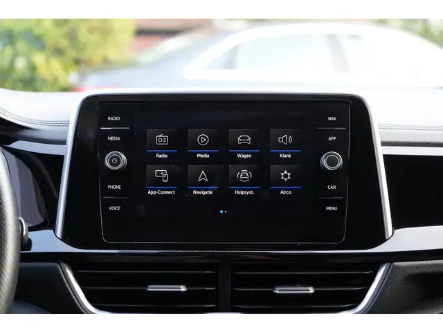 Volkswagen T-Roc 1.0 TSI 2023 Benzine 19
