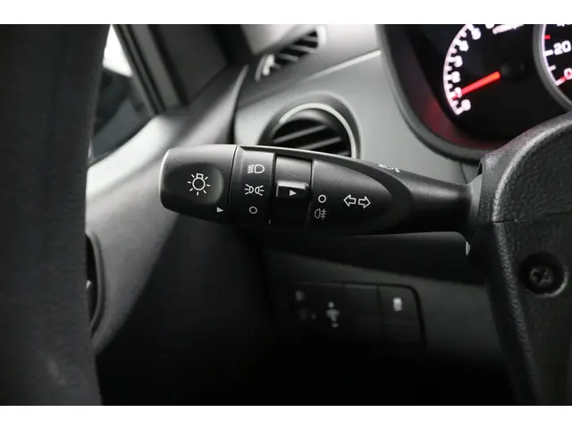 Hyundai i10 1.0i Comfort 2018 Benzine 32