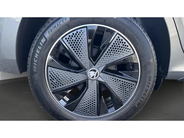 Škoda Kamiq 1.0 TSI Monte Carlo 2026 Benzine 13