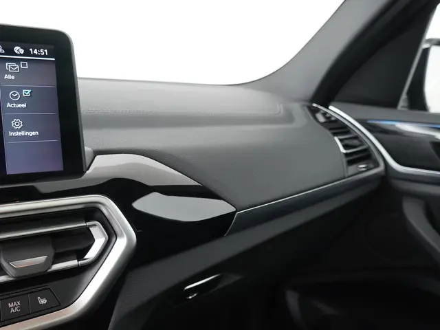 BMW iX3 Executive 80 kWh 2023 Elektrisch 23