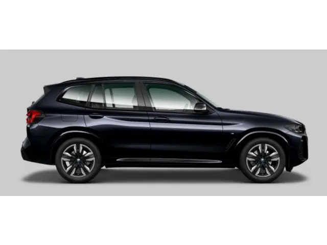 BMW iX3 Executive 80 kWh 2023 Elektrisch 16