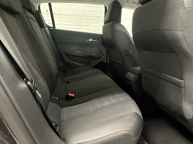 Peugeot 308 SW 1.2 PureTech Allure 2018 Benzine 15