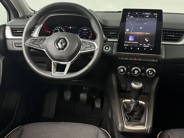 Renault Captur 1.0 TCe 90 techno 2024 Benzine 3